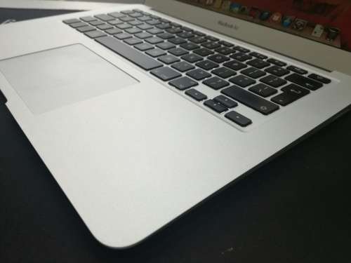Amazing*Apple Macbook Air*MID 2013*i5-4250U*128GB SSD*backlit keyboard*